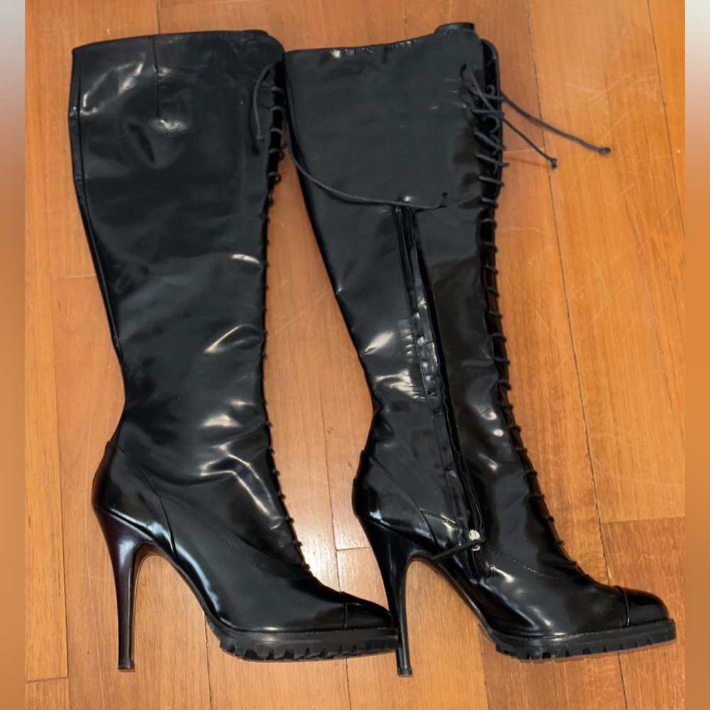 Black Leather Lace-Up Knee-High Boots High Heel - never worn before